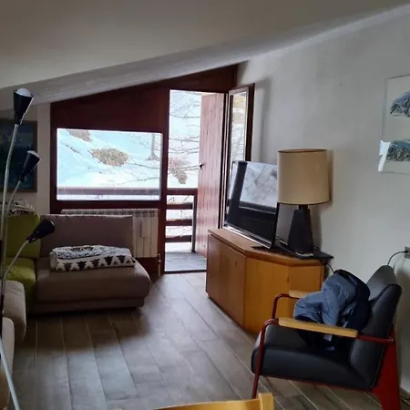 شقة Upinthesky Cervinia